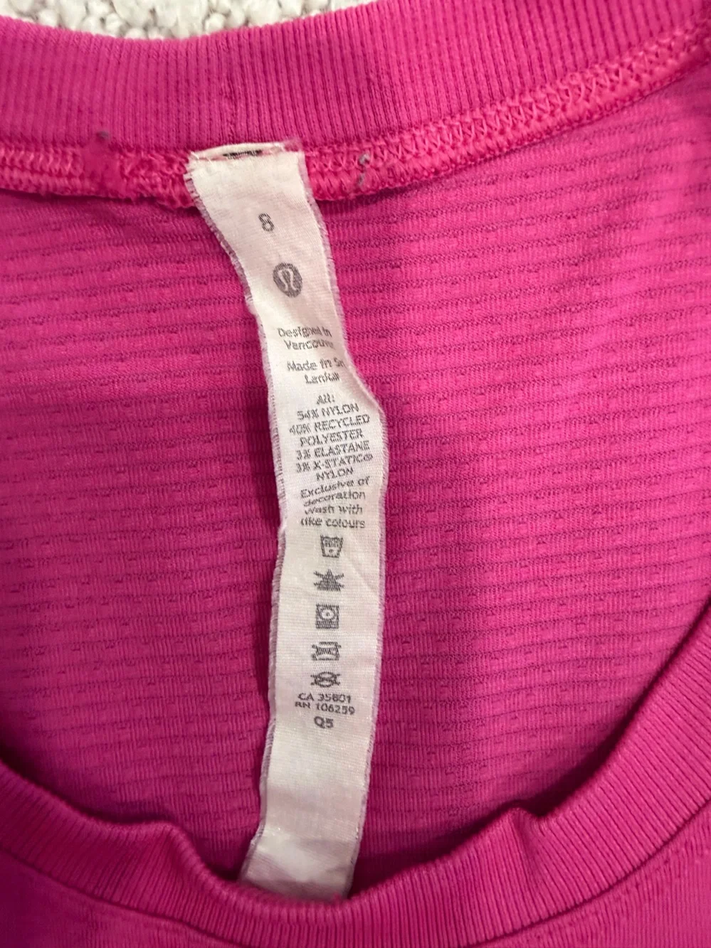 lululemon athletica women’s Sleeveless Crewneck Tank - Hot Pink size8